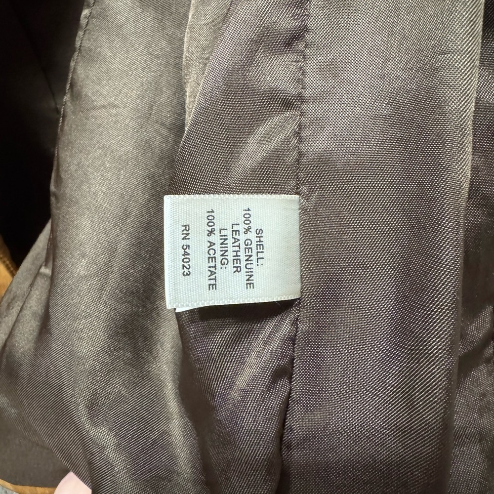 Vintage Banana Republic Camel Leather Jacket - Picture 4 of 4